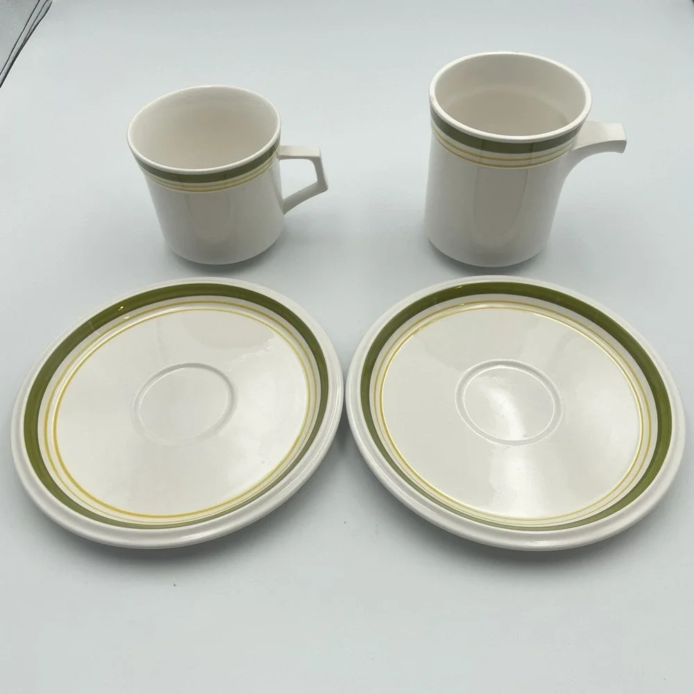 Mikasa Light 'n Lively Bahama 5401 Cup & Spouted Feeder Cup w/ Saucers Japan‎